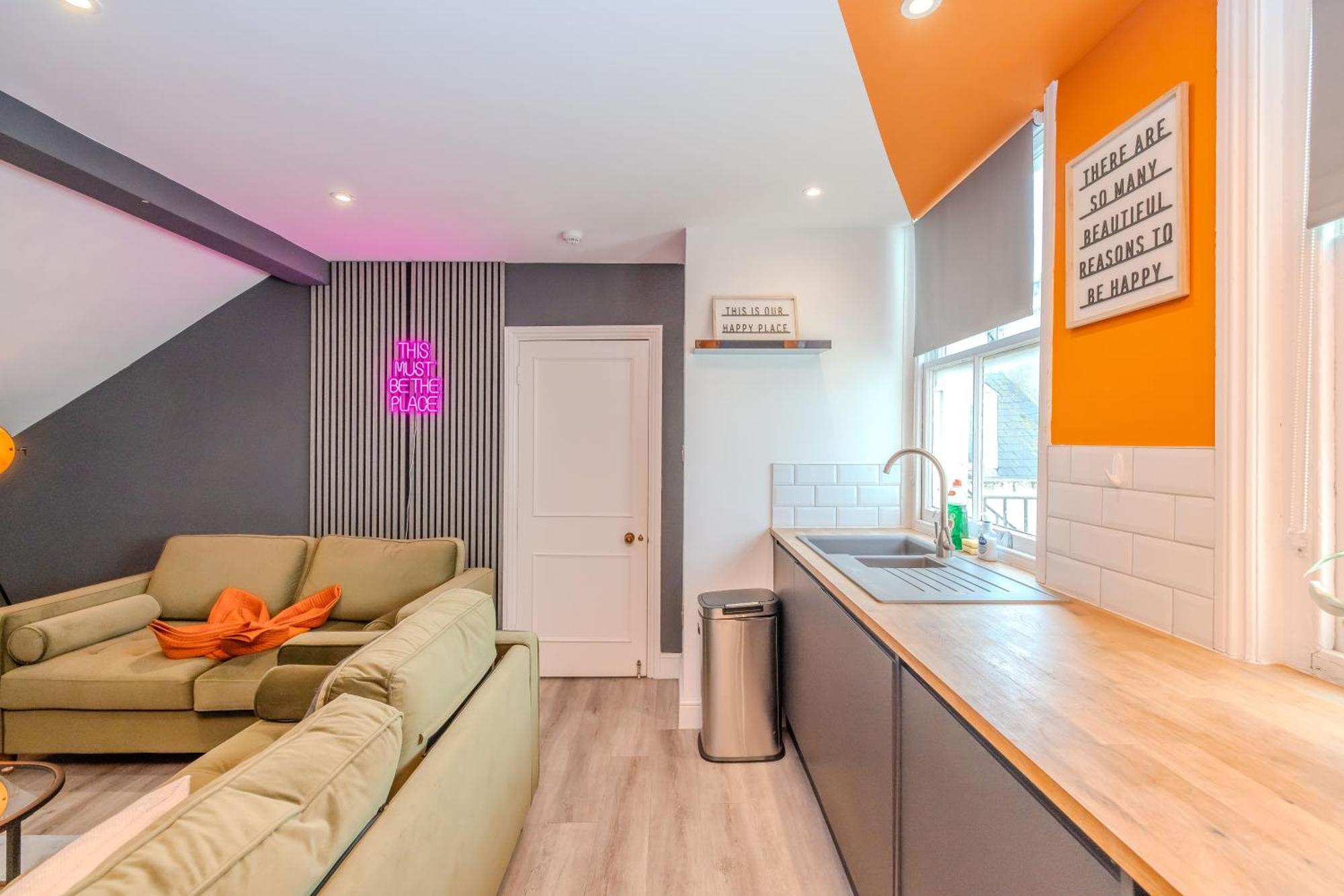 Luxe City Living L 2-Bedroom Flat With Free Parking Brighton Exterior foto